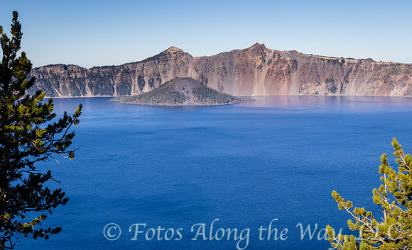 Crater Lake with Wizard Island (Oregon)