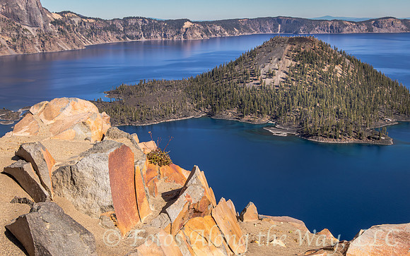 Wizard Island in Crater Lake (Oregon)