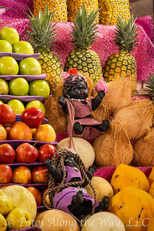 Fruit Stand Dolls (Peru)