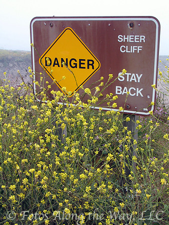 Cliffside Warning (California)