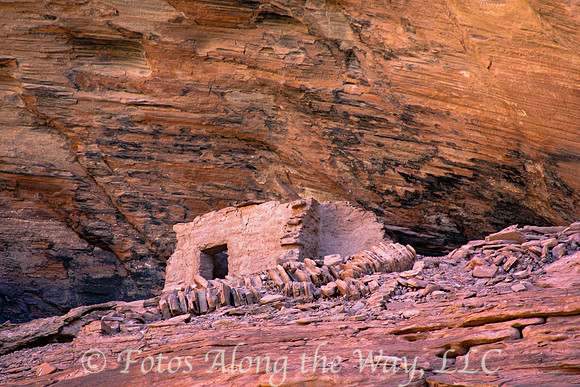Cliff Dwelling - Canyon de Chelly (Arizona)
