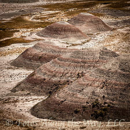 Red and Gray Mounds (South Dakota)