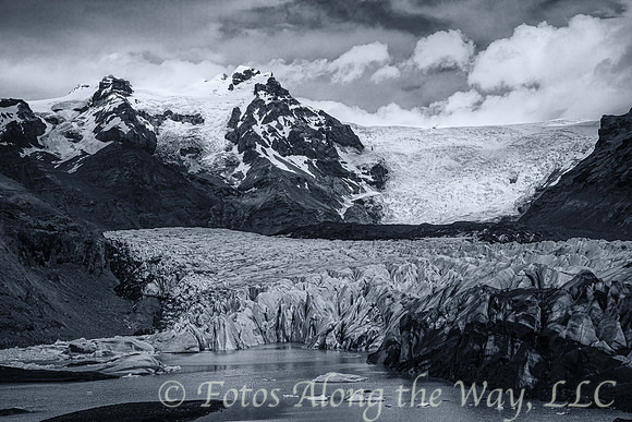 Glacier Down to Lagoon (Iceland, 2019)