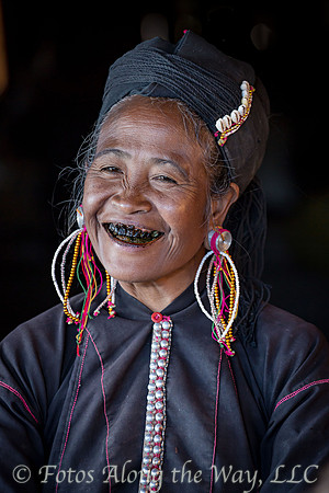 Portrait of Ana Tribe Woman (Myanmar)