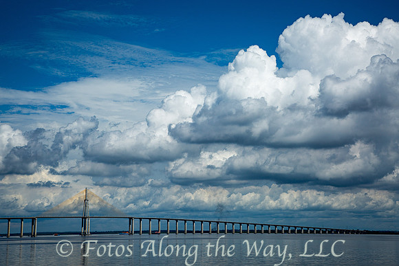 Rio Negro Bridge (Amazonia, Brazil)