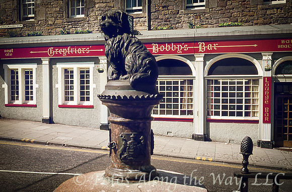Greyfriars Bobby Memorial (Scotland, 1978)