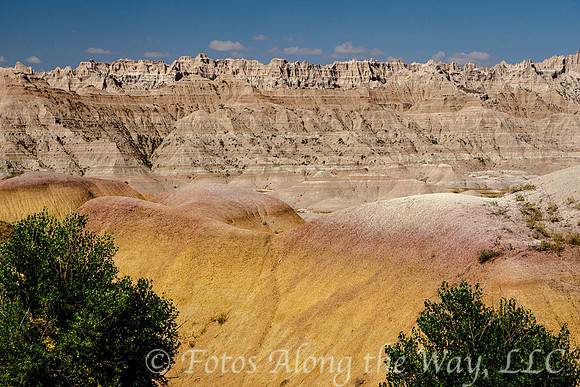 Yellow Mound below Rocky Ridge (South Dakota)