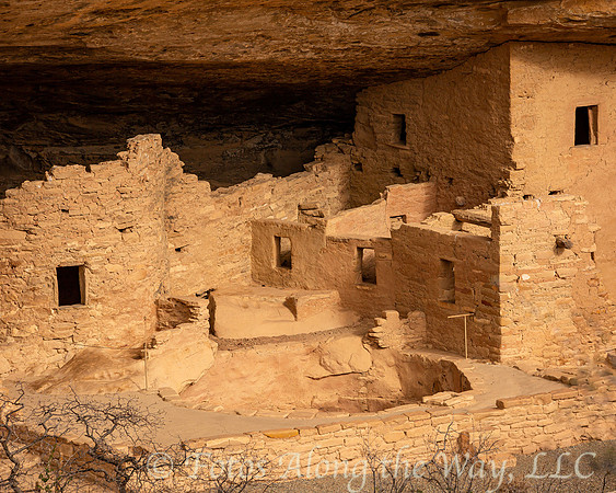 Mesa Verde Spruce Tree House Dwelling (Colorado)